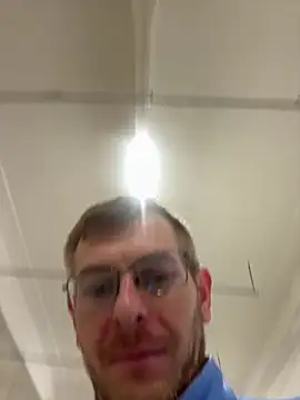 adrian90bi11 online show from March 27, 5:27 am