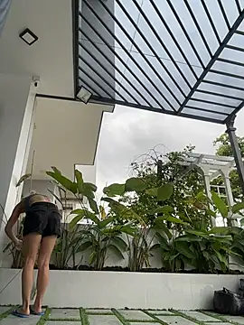 Snapshot of -Sexy_Barbie- chatting on November 28, 2:12 am -Sexy Barbie- online show from November 28, 2:12 am