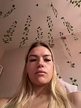 Snapshot of -Sexy_Barbie- chatting on October 29, 3:27 am -Sexy Barbie- online show from October 29, 3:27 am