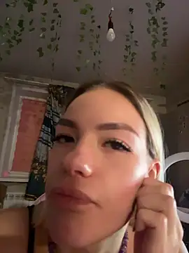 Snapshot of -Sexy_Barbie- chatting on November 12, 4:33 pm -Sexy Barbie- online show from November 12, 4:33 pm