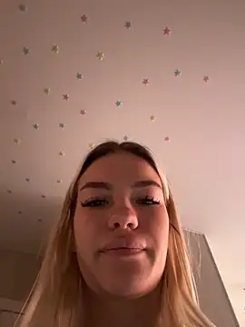 Snapshot of -Sexy_Barbie- chatting on October 21, 3:28 am -Sexy Barbie- online show from October 21, 3:28 am