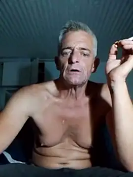 NICJOHNS online show from January 12, 8:15 pm