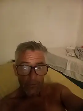 NICJOHNS online show from January 4, 4:54 am