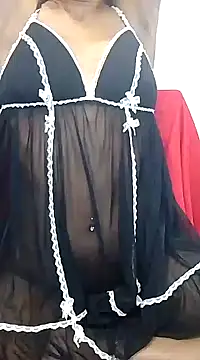 Snapshot of juliya_Les chatting on February 5, 1:22 pm juliya Les online show from February 5, 1:22 pm