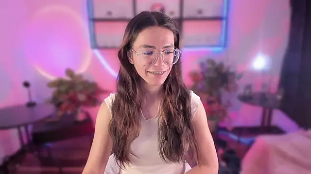 electra goddes online show from December 4, 6:12 am