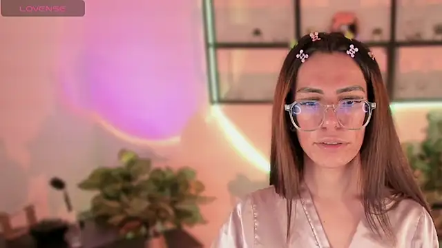 electra goddes online show from November 14, 3:10 am