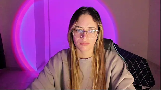 atenas 05  online show from November 3, 9:24 am