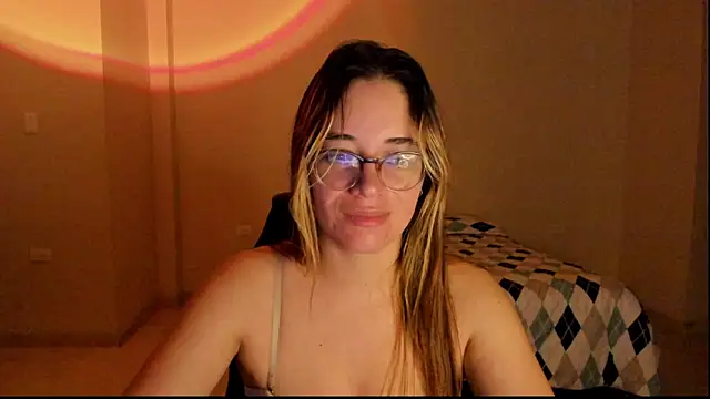 atenas 05  online show from October 10, 9:21 am