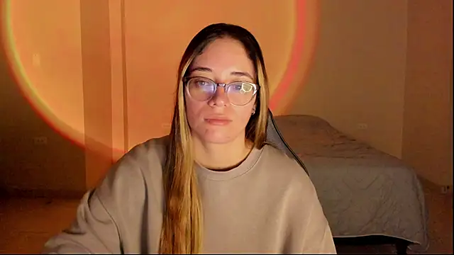 atenas 05  online show from October 28, 9:30 am