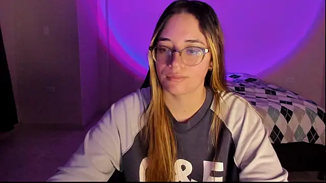 atenas 05  online show from October 11, 9:32 am