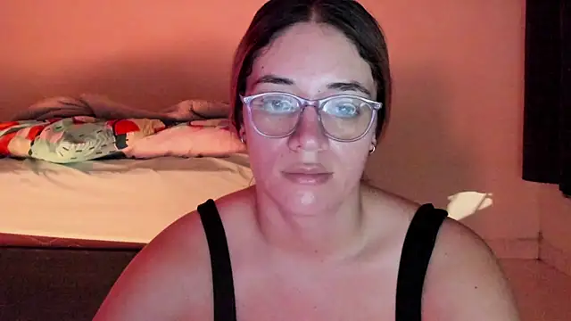 atenas 05  online show from April 24, 9:33 am