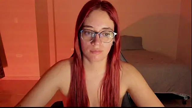 atenas 05  online show from December 22, 9:31 am