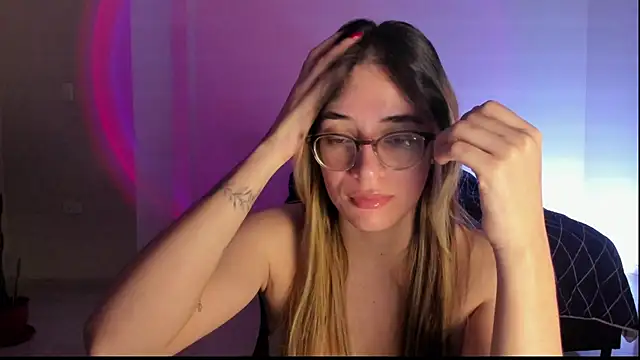 atenas 05  online show from November 26, 9:31 am