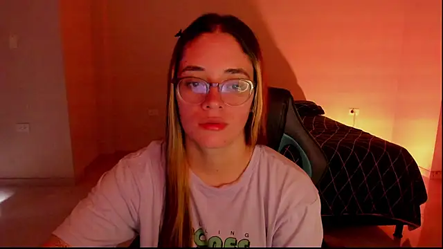 atenas 05  online show from September 12, 6:29 pm