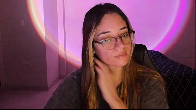 atenas 05  online show from October 15, 9:28 am