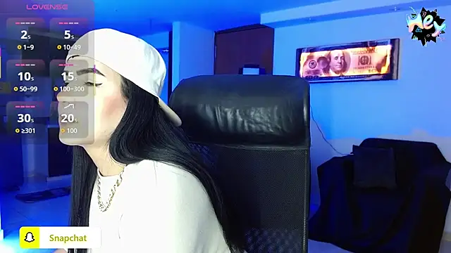 BABYFANTASY 1 online show from October 25, 6:19 pm