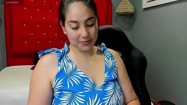 lizzaxs online show from February 6, 7:51 pm