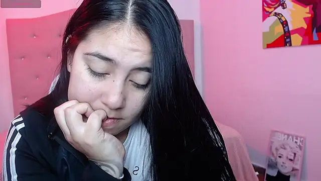 lizzaxs online show from September 11, 11:54 am