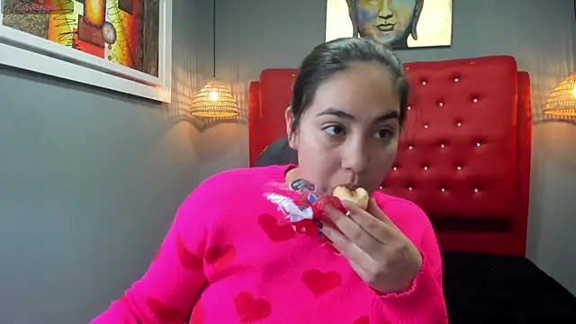 lizzaxs online show from February 14, 1:51 pm