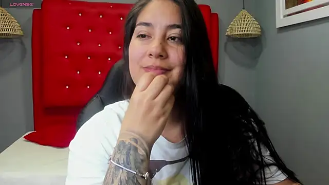 lizzaxs online show from February 5, 8:35 pm