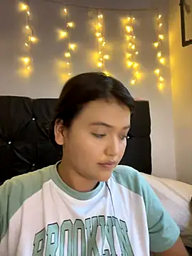 alisson carolina73 online show from November 22, 10:19 pm