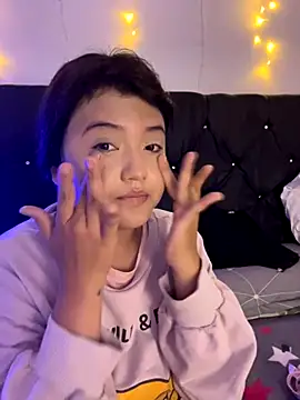 alisson carolina73 online show from November 20, 10:42 pm