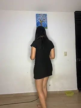 Snapshot of alisson_carolina73 chatting on February 26, 4:30 am alisson carolina73 online show from February 26, 4:30 am