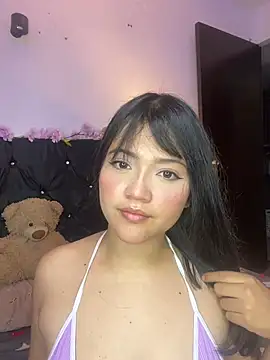 Snapshot of alisson_carolina73 chatting on March 20, 1:02 am alisson carolina73 online show from March 20, 1:02 am