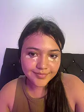 alisson carolina73 online show from March 29, 11:39 pm