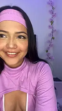 Snapshot of alisson_carolina73 chatting on February 4, 1:13 am alisson carolina73 online show from February 4, 1:13 am