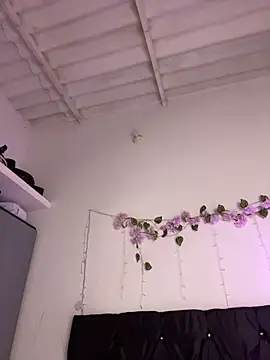 alisson carolina73 online show from February 7, 1:13 am