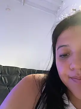 alisson carolina73 online show from November 2, 9:31 pm