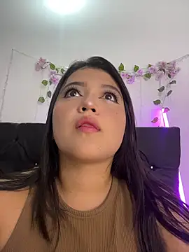 alisson carolina73 online show from March 1, 2:44 am