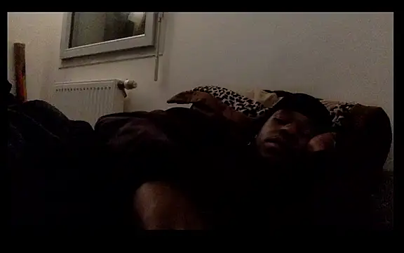 POPAYE972 online show from February 18, 10:39 pm