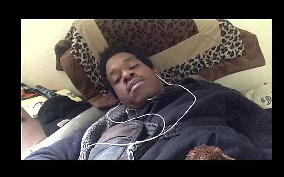 POPAYE972 online show from April 15, 10:32 am