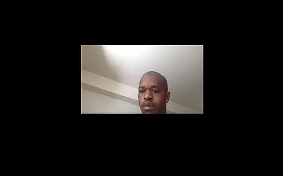Snapshot of POPAYE972 chatting on July 5, 8:54 am POPAYE972 online show from July 5, 8:54 am
