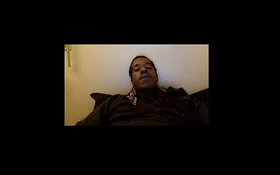 Snapshot of POPAYE972 chatting on June 9, 8:43 pm POPAYE972 online show from June 9, 8:43 pm