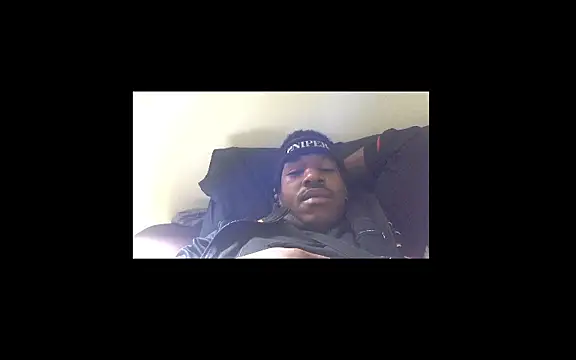 Snapshot of POPAYE972 chatting on June 16, 10:26 am POPAYE972 online show from June 16, 10:26 am