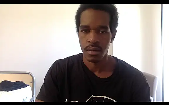 Snapshot of POPAYE972 chatting on October 26, 9:31 am POPAYE972 online show from October 26, 9:31 am