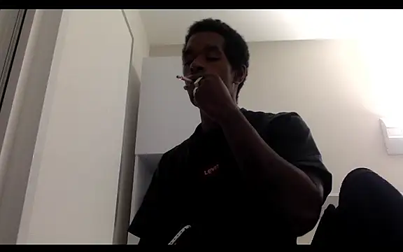 Snapshot of POPAYE972 chatting on October 30, 9:11 pm POPAYE972 online show from October 30, 9:11 pm