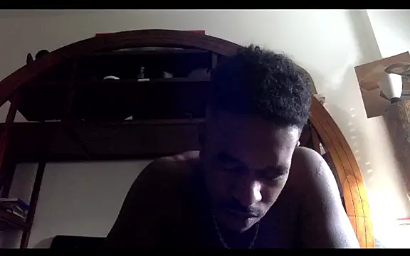 Snapshot of POPAYE972 chatting on November 12, 2:10 pm POPAYE972 online show from November 12, 2:10 pm