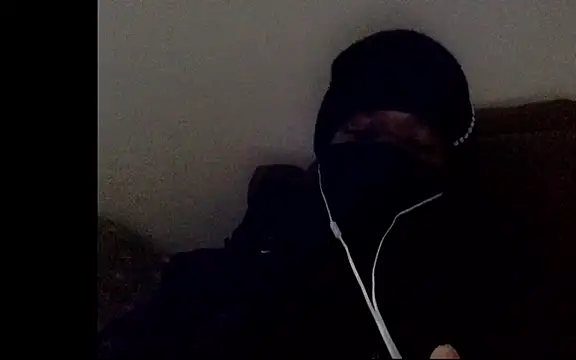 Snapshot of POPAYE972 chatting on November 27, 2:39 pm POPAYE972 online show from November 27, 2:39 pm