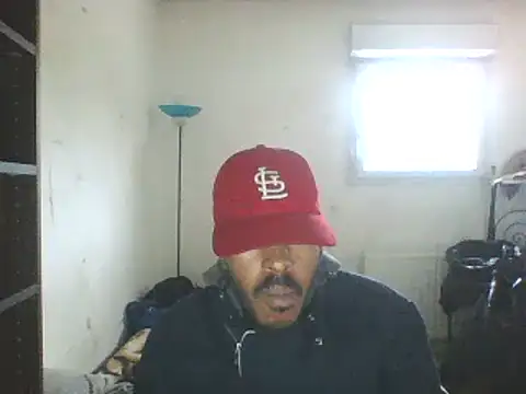 Snapshot of POPAYE972 chatting on January 2, 11:31 am POPAYE972 online show from January 2, 11:31 am