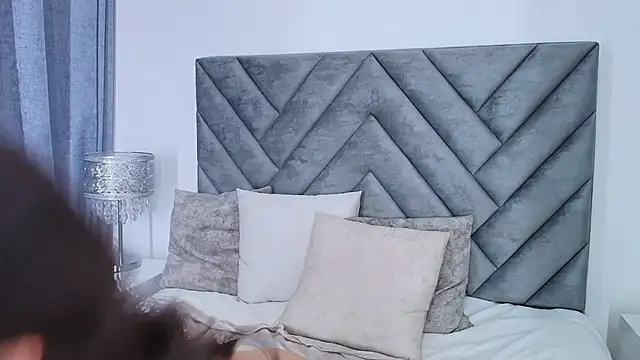 Juanita owens online show from March 3, 12:34 am