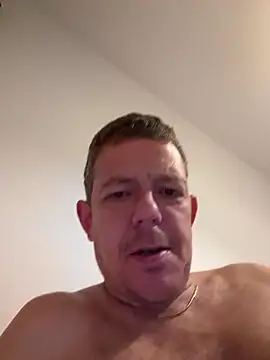 mrwright878787 online show from April 5, 7:20 pm