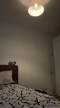 Snapshot of mrwright878787 chatting on February 4, 10:34 pm mrwright878787 online show from February 4, 10:34 pm