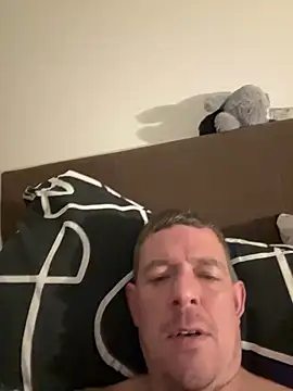 Snapshot of mrwright878787 chatting on December 6, 5:47 am mrwright878787 online show from December 6, 5:47 am