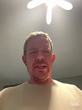 mrwright878787 online show from May 15, 7:34 pm