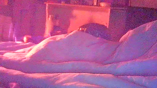 Snapshot of DI4MOND_FIR3 chatting on December 2, 8:05 am DI4MOND FIR3 online show from December 2, 8:05 am