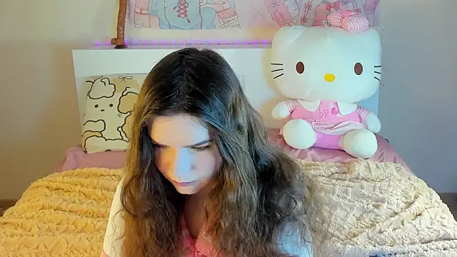 kuraii1  online show from February 15, 2:26 am